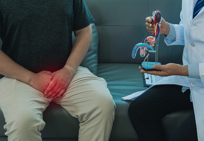 A-male-patient-consulting-a-doctor